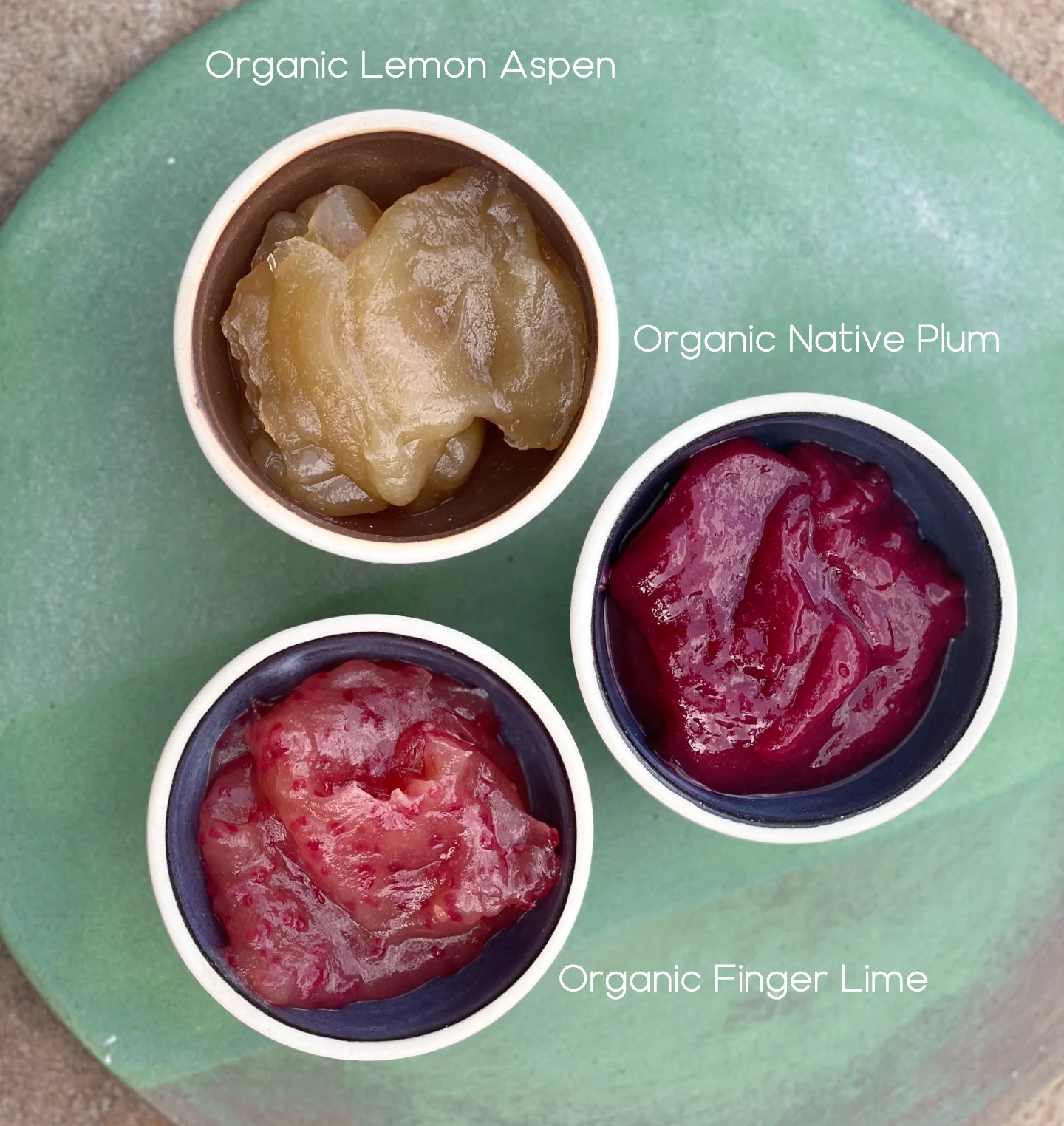 Home compotes in bowls text
